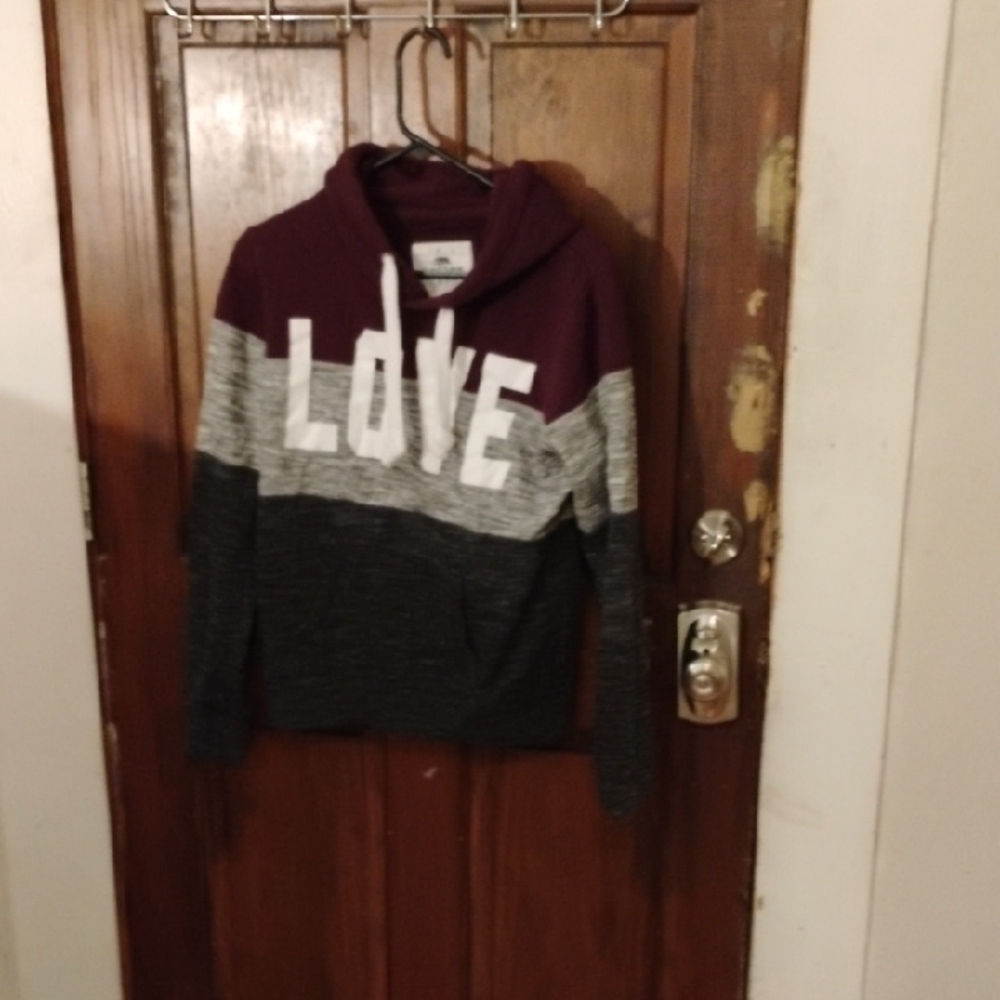 4 for 20nReflex Burgundy and Gray LOVE Hoodie